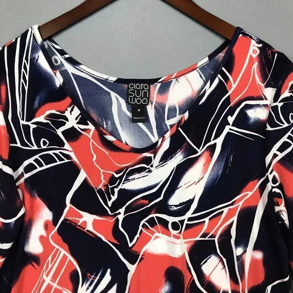 Clara Sun Woo Tunic Top Women Size Medium M Slinky Print 3/4 Sleeve Asymmetrical - Picture 3 of 13